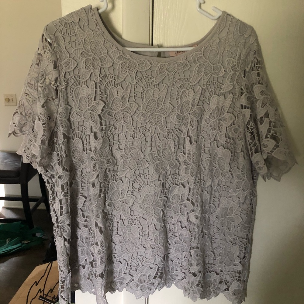 Women’s Dress Shirt
